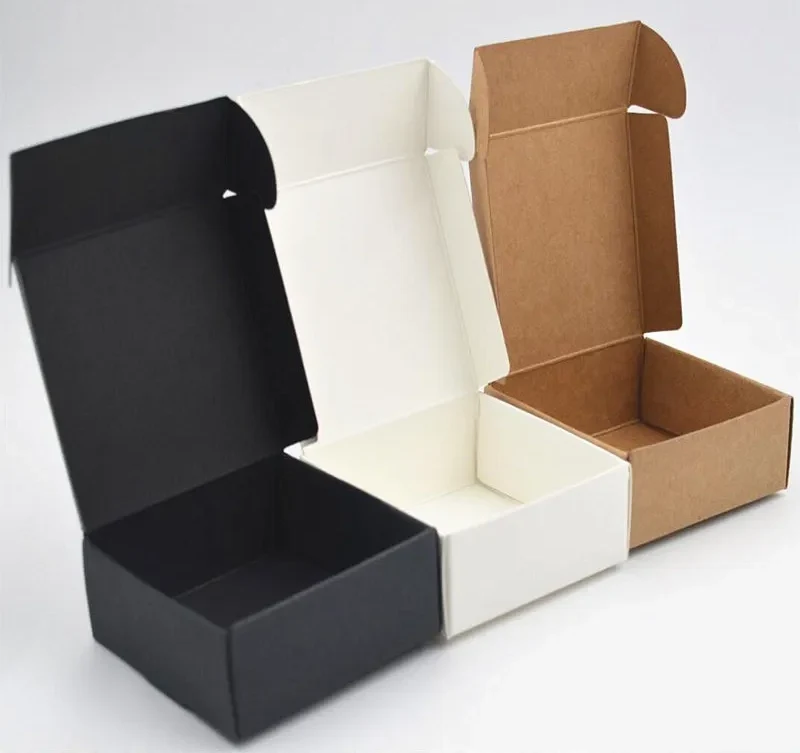 Color kraft boxes